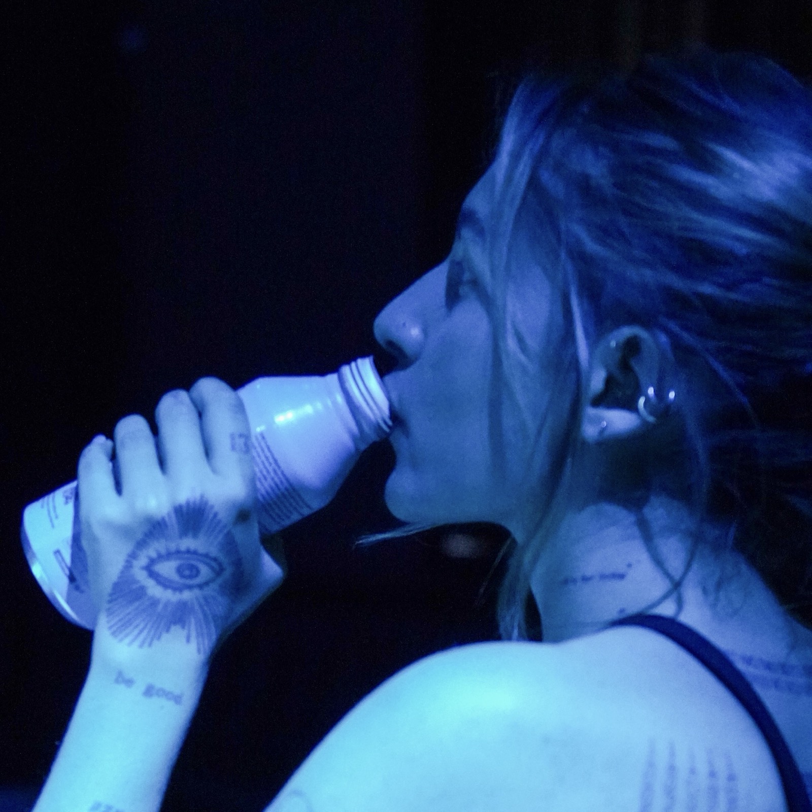 Drinking PEAQ hydration during a Gravity Club session